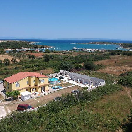 Studio Apartment Palmira Ližnjan Eksteriør bilde