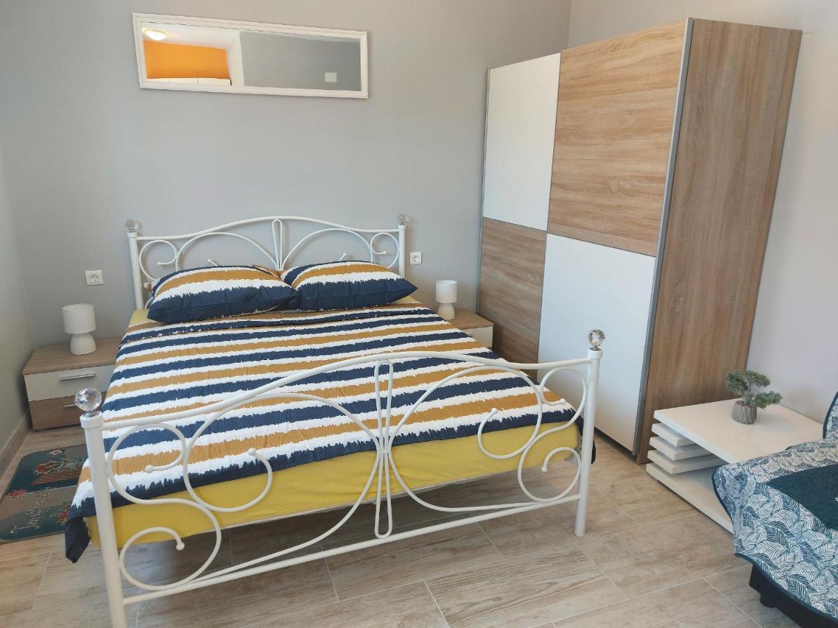 Studio Apartment Palmira Ližnjan Eksteriør bilde